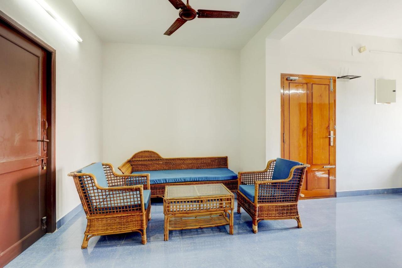 Oyo Home Fantasea Uthandi Near Juhu Beach Chennai Exteriör bild
